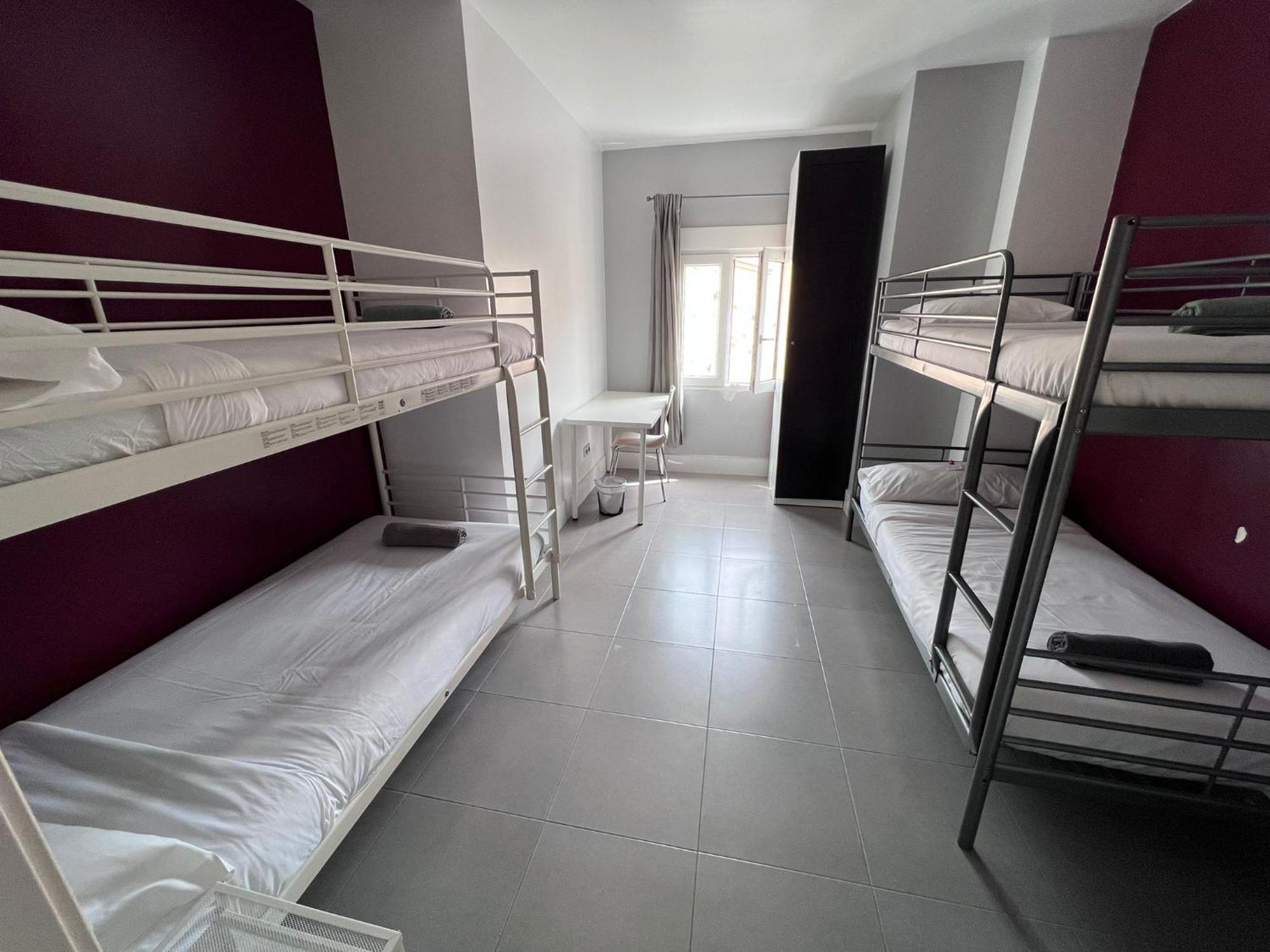 Bbtk Malaga Hostel ภายนอก รูปภาพ